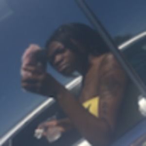 Meet your Posher, Mimi